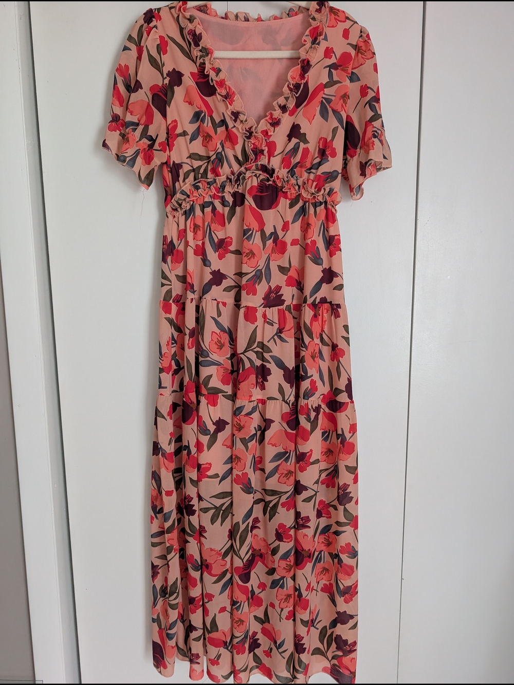 Blencot Floral Pink Ruffle V-Neck Maxi Dress Size M
